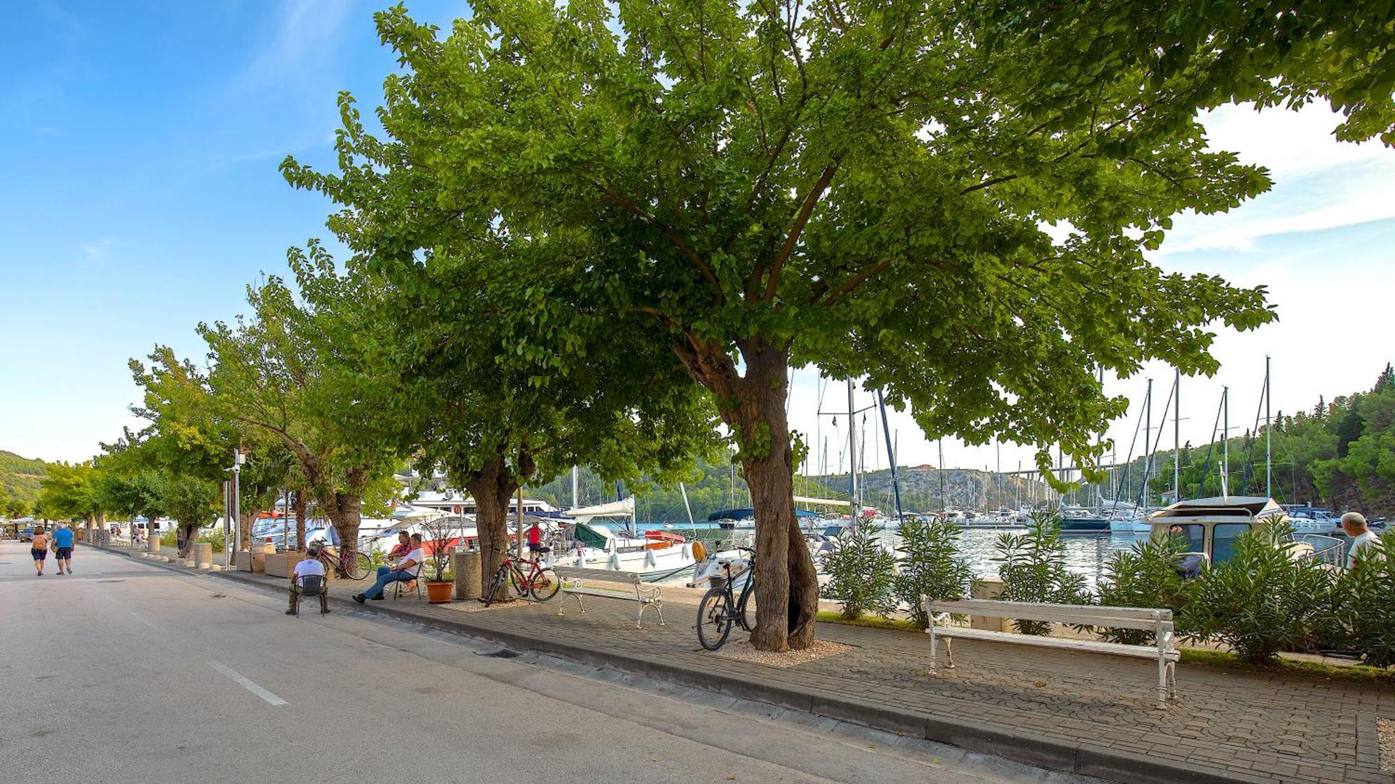 Hostel Scardona Skradin Eksteriør bilde